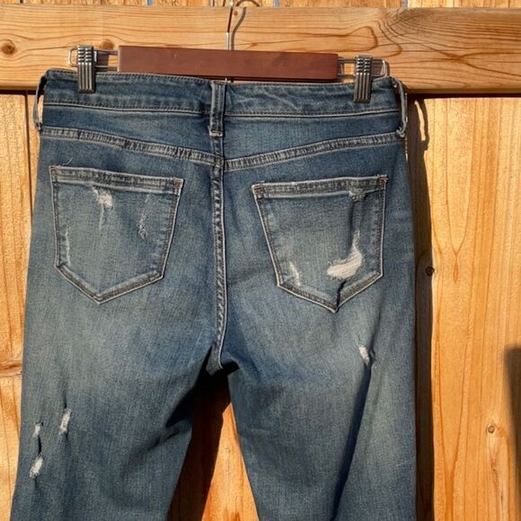 Take 50% OFF- Project Runway Ripped Jeans, Size-4 - Picture 7 of 9